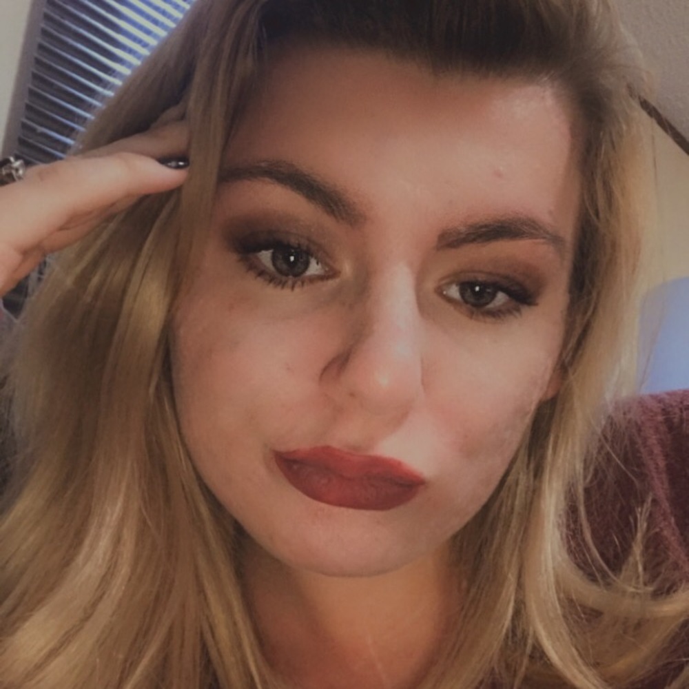 Meet your Posher, Bethany